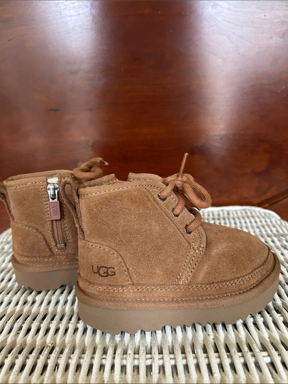 UGG Kids Chestnut Suede Lace-Up Booties with Side Zipper. Neumel  II